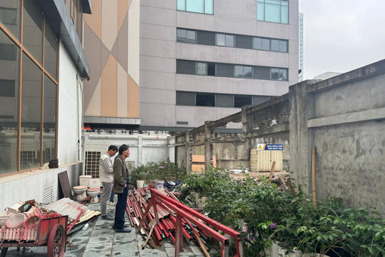Vụ tố hủy hoại tài sản tại phường Cầu Giấy: giữ nguyên hiện trạng để giải quyết