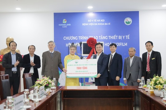 Bệnh viện đa khoa Ba Vì tiếp nhận hệ thống nội soi tiêu hóa hiện đại
