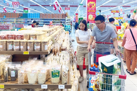 Đẩy mạnh kích cầu tiêu dùng, tăng tổng mức bán lẻ hàng hóa
