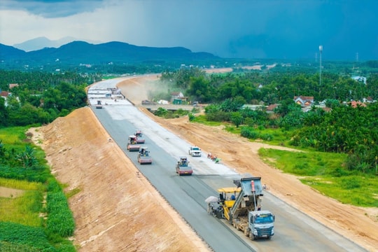 Thủ tướng chỉ đạo đẩy nhanh tiến độ giải ngân vốn đầu tư công