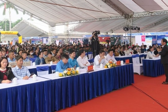 Hải Phòng Tuyên truyền pháp luật về Luật Công đoàn 2024 cho người lao động
