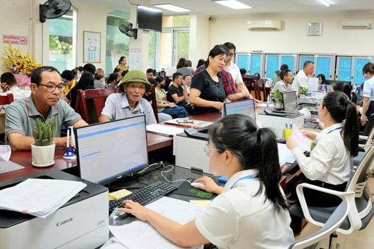 Hà Nội tiếp nhận 100% hồ sơ đất đai qua hình thức trực tuyến