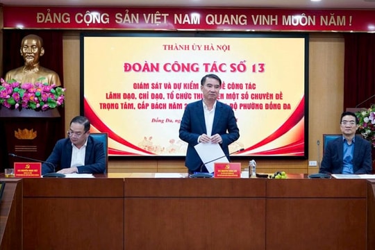 Đoàn Công tác số 13 của Ban Thường vụ Thành ủy làm việc với phường Đống Đa