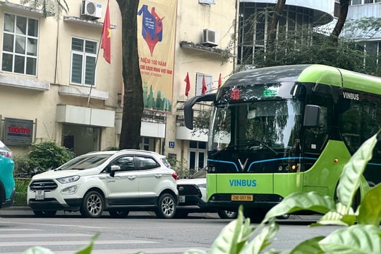 ​Giao thông công cộng Hà Nội: "Mạch nguồn" xanh kiến tạo đô thị văn minh, hiện đại