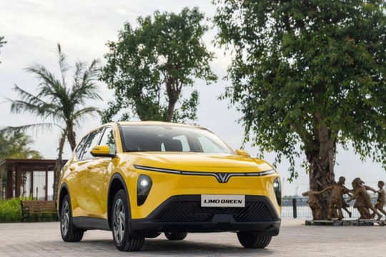 Top 10 xe bán chạy nhất tháng 11/2025: Limo Green bất ngờ dẫn đầu