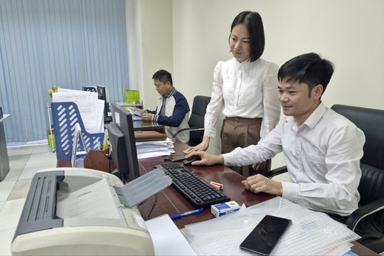 Hà Nội: Ký hợp đồng thực hiện nhiệm vụ công chức thời hạn tối đa 24 tháng
