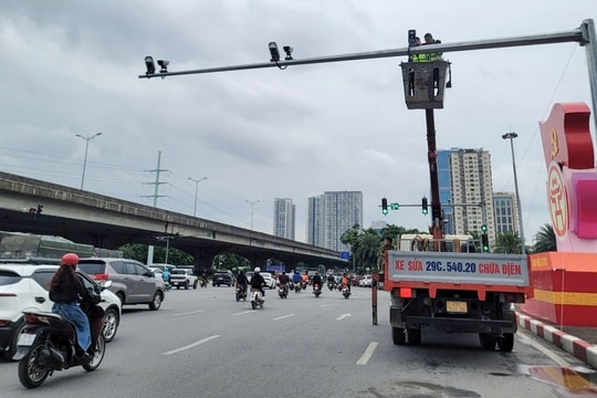 Hà Nội đẩy nhanh chuyển đổi số trong xử lý vi phạm giao thông