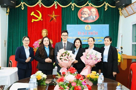 Đại hội Công đoàn Quỹ tín dụng nhân dân Hữu Văn nhiệm kỳ 2025-2030
