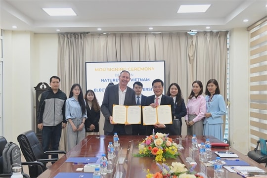 Trường Đại học Điện lực: Thúc đẩy hợp tác về giáo dục và phát triển bền vững với NatureWize Vietnam