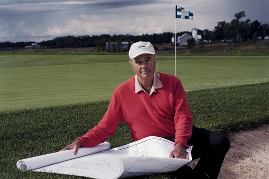 Huyền thoại thiết kế sân golf Robert Trent Jones II: “Vingroup sở hữu tầm nhìn phi thường trong kiến tạo những điểm đến đẳng cấp thế giới”
