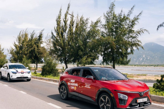 VinFast VF 7 - C-SUV toàn diện về sức mạnh, an toàn và kinh tế