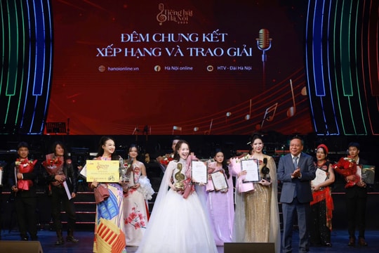 Đào Lê Phương Chi đoạt giải Quán quân Tiếng hát Hà Nội 2025