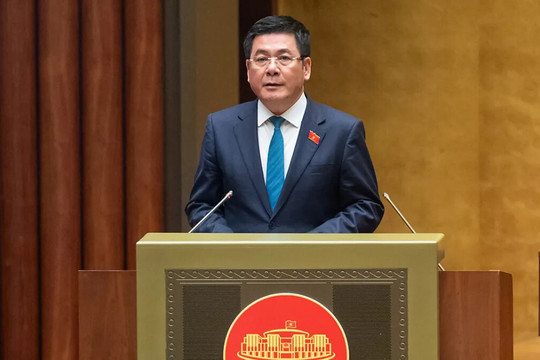 Quốc hội thông qua Luật Thương mại điện tử: quy định người livestream bán hàng phải được định danh