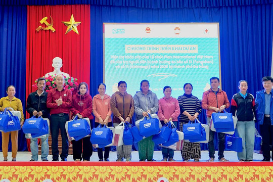 Hỗ trợ khẩn cấp cho 627 người dân bị ảnh hưởng bởi thiên tai tại TP Đà Nẵng