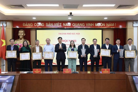 Bí thư Thành ủy Nguyễn Duy Ngọc: Gửi lời cảm ơn và biểu dương các hộ gia đình, tổ chức đồng thuận hoàn thành giải phóng mặt bằng dự án Vành đai 1