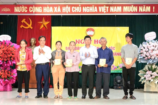 Bát Tràng: Tinh thần đại đoàn kết làm nền tảng cho công tác an sinh xã hội