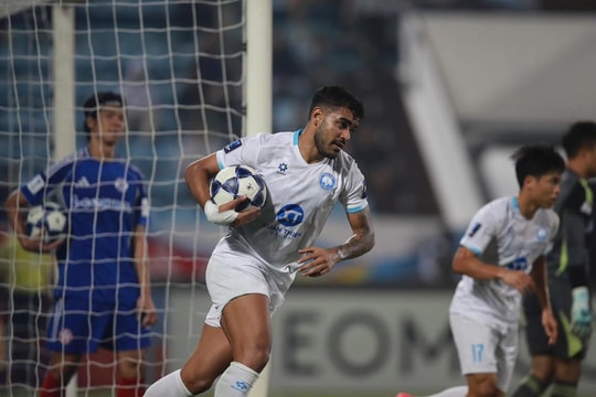 Thắng 9-0 đội bóng Hongkong, Nam Định vẫn bị loại khỏi cúp C2 châu Á
