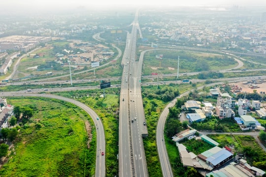 TP Hồ Chí Minh thúc đẩy loạt dự án giao thông trọng điểm, thông xe ngày 19-12