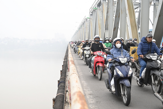 Hà Nội chỉ đạo loạt giải pháp cấp bách chống ô nhiễm không khí