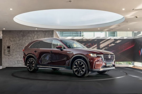 THACO khánh thành Showroom Mazda Flagship và giới thiệu các xe CX-60, CX-90, CX-5