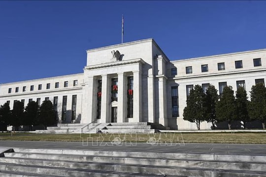 Fed cắt giảm lãi suất lần thứ 3 liên tiếp