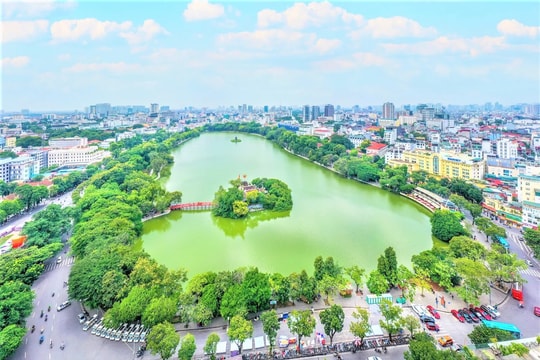 Hà Nội biến TECHFEST 2025 thành “lễ hội sáng tạo toàn dân” giữa phố đi bộ