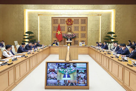 19/12/2025 hoàn thành, thông xe kỹ thuật hàng nghìn km đường bộ cao tốc, đường bộ ven biển