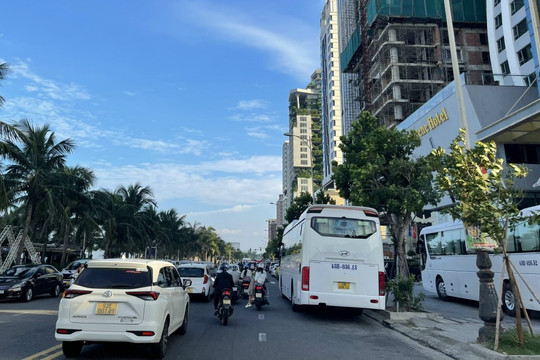 Đà Nẵng tăng cường quản lý hoạt động vận tải khách du lịch