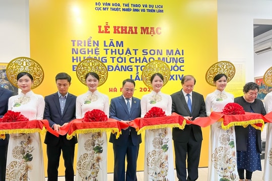 Triển lãm nghệ thuật sơn mài hướng tới chào mừng Đại hội Đảng toàn quốc lần thứ XIV Niềm tin, trách nhiệm và lòng tự hào của đội ngũ văn nghệ sĩ