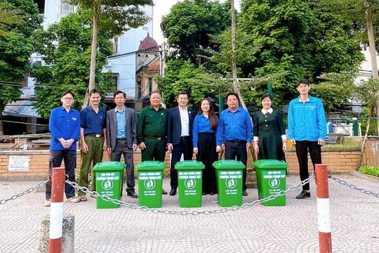 Phường Thanh Liệt đẩy mạnh mô hình phân loại, tái chế rác tại hộ gia đình