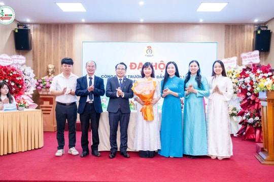 Đại hội Công đoàn Trường Cao đẳng Dược Hà Nội thành công tốt đẹp