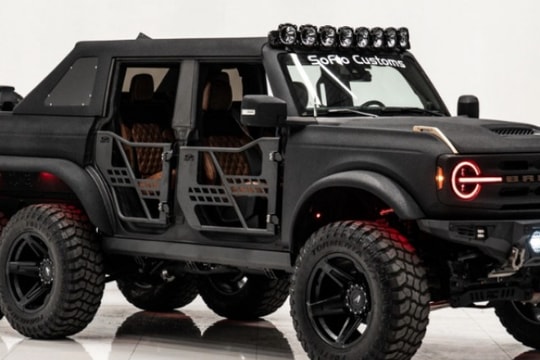Ford Bronco Apocalypse Dark Horse: "Quái thú" dành cho địa hình khắc nghiệt