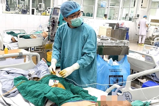 Cứu bệnh nhân sốc nhiễm khuẩn, viêm phổi nặng trên nền suy tim