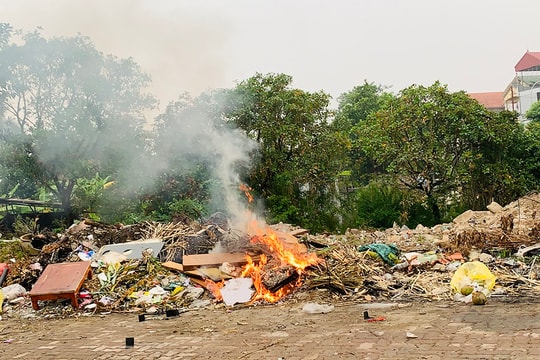 Đốt rác - Hiểm họa lớn cho sức khỏe cộng đồng