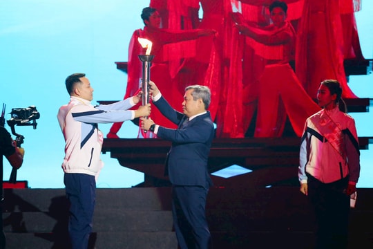 Tưng bừng Lễ khai mạc Đại hội Thể dục thể thao Thủ đô lần thứ XI - năm 2025