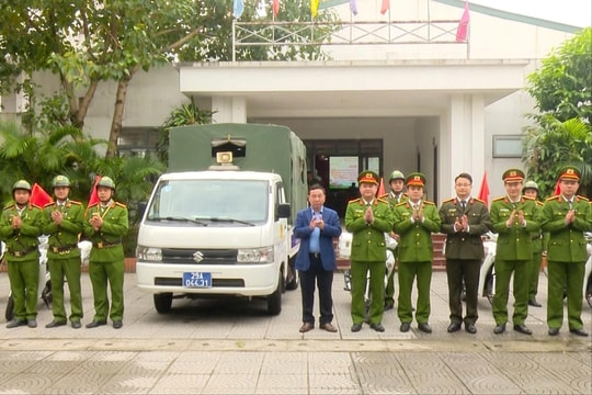 Công an xã Thường Tín ra quân đợt cao điểm bảo vệ an toàn các sự kiện chính trị