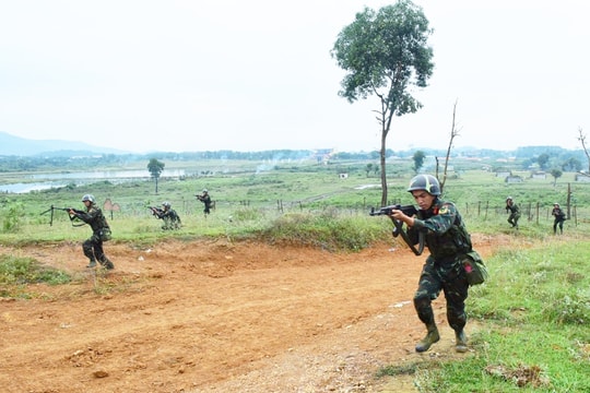 Hà Nội củng cố thế trận phòng thủ cơ sở vững mạnh