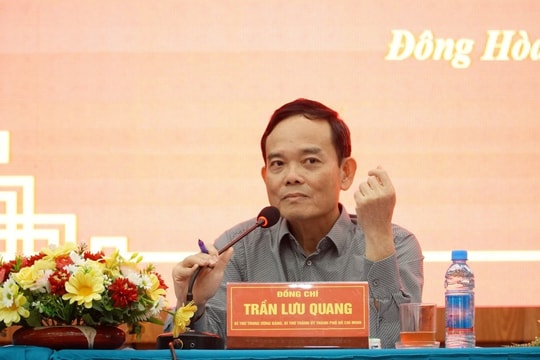 Bí thư Thành ủy TP Hồ Chí Minh giải đáp ý kiến cử tri