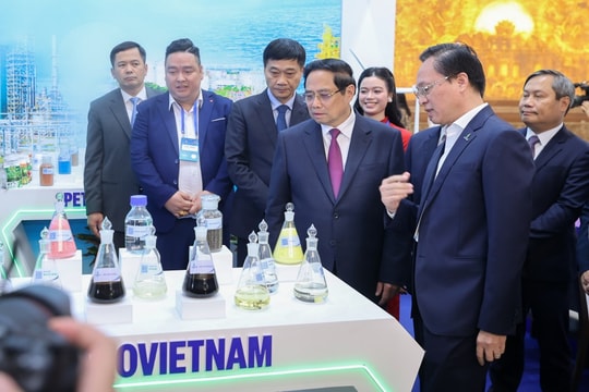 Kinh tế Việt Nam phát triển nhanh, bền vững, chuyển đổi xanh trong kỷ nguyên số