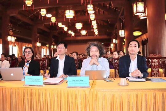 Bảo tồn, phát triển làng nghề Hà Nội gắn với du lịch và chuyển đổi số