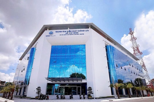 Vận hành Trung tâm Kiểm soát không lưu Hồ Chí Minh mới từ ngày 19-12