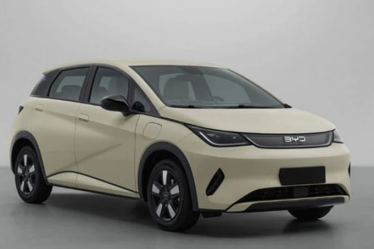 BYD Dolphin G - Hatchback PHEV mới, rộng cửa về Việt Nam