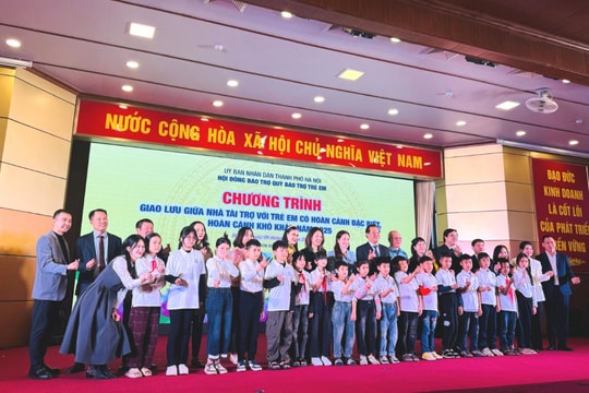 Nghị lực vượt khó học tốt và nguồn động viên lớn lao từ cộng đồng