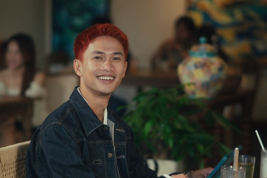 Sau “Mưa đỏ” Nguyễn Hùng xuất hiện trong phim “Cảm ơn người đã thức cùng tôi ”