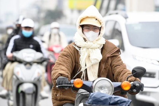Hà Nội sáng và đêm trời rét
