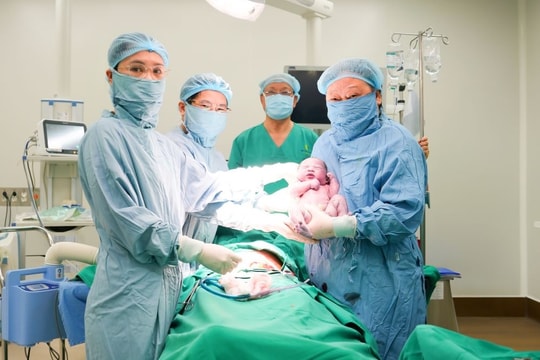 Hành trình làm mẹ kỳ diệu của sản phụ đa u xơ tử cung nhờ kỹ thuật US-HIFU
