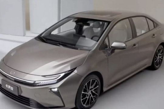 Toyota Corolla có thêm bản đặc biệt, tích hợp hệ điều hành Huawei