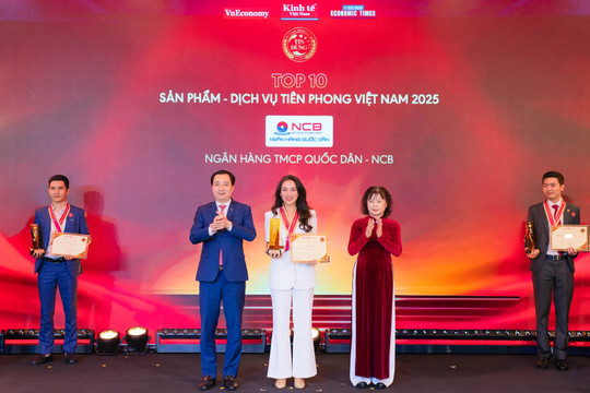 NCB Visa “Tự Hào” lọt Top 10 Sản phẩm - Dịch vụ Tiên phong 2025