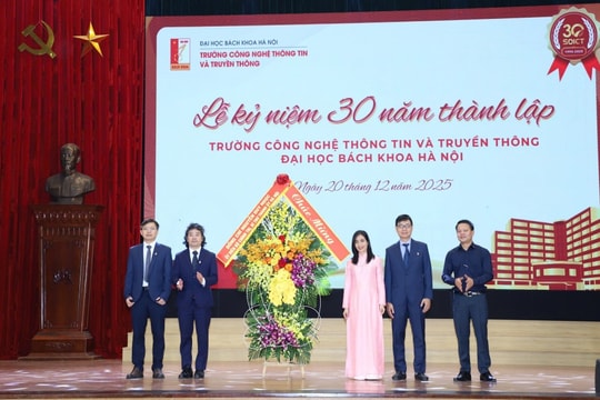 Trường Công nghệ Thông tin và Truyền thông: 30 năm tiên phong đổi mới
