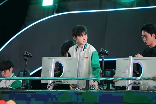 Đương kim vô địch Esports thế giới - T1 đấu giao hữu cùng tuyển All-Star Việt Nam